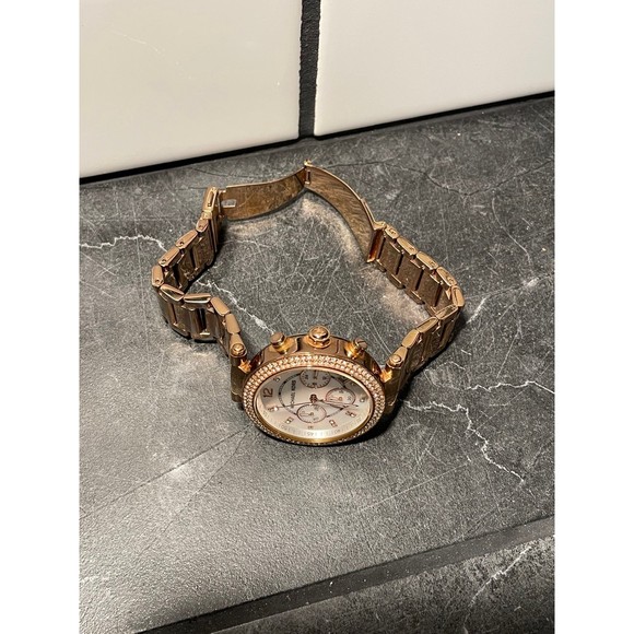 Ladies Copper Tone Michael Kors Watch - With Box and New Battery - Picture 3 of 6